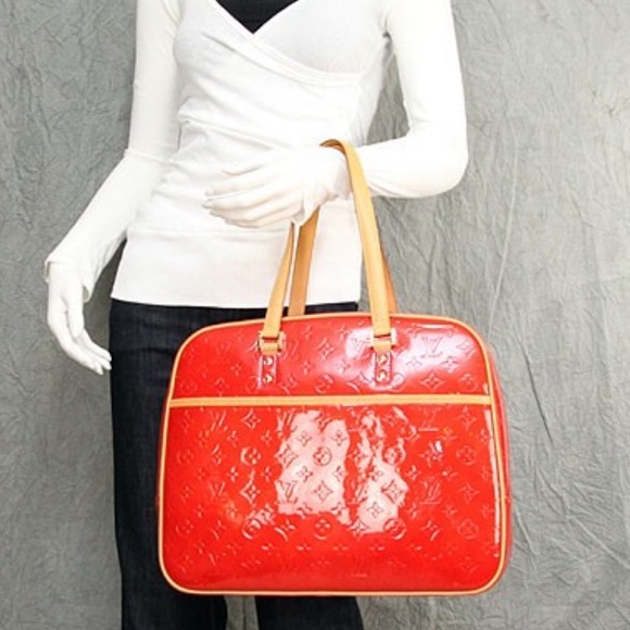 🖤LOUIS VUITTON VERNIS SUTTON BAG🖤 - Picture 16 of 16